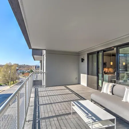 145 Biltmore Ave Unit 304